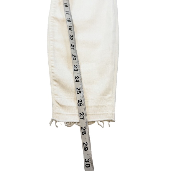 Spanx Size M Distressed Skinny Jeans White Pull On NWT Style 20229R Stretch - Picture 5 of 15